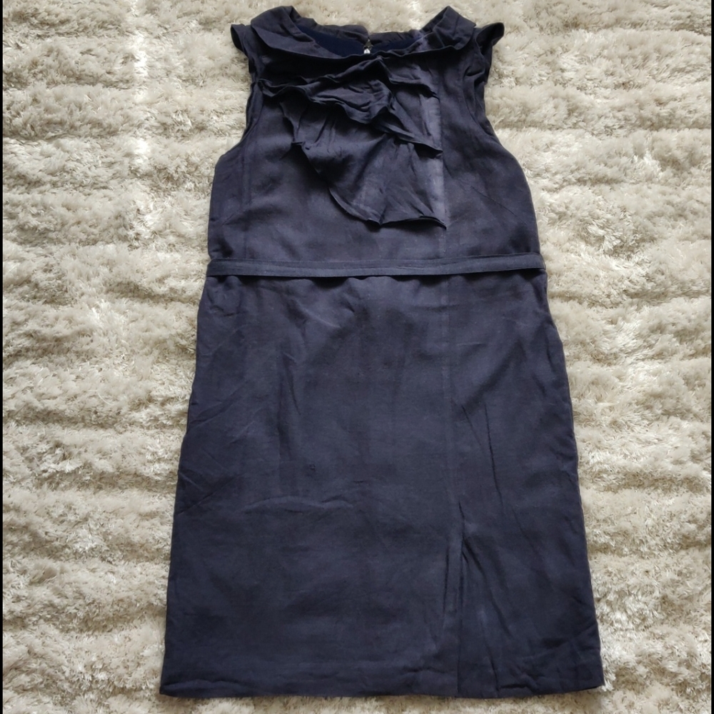 VGUC Sleeveless chambray ruffle dress w/ pockets